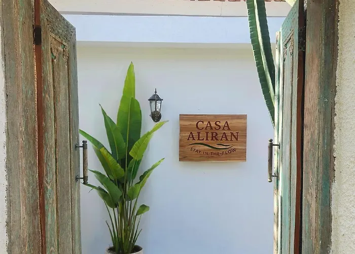 Casa Aliran - River Canggu (Bali)